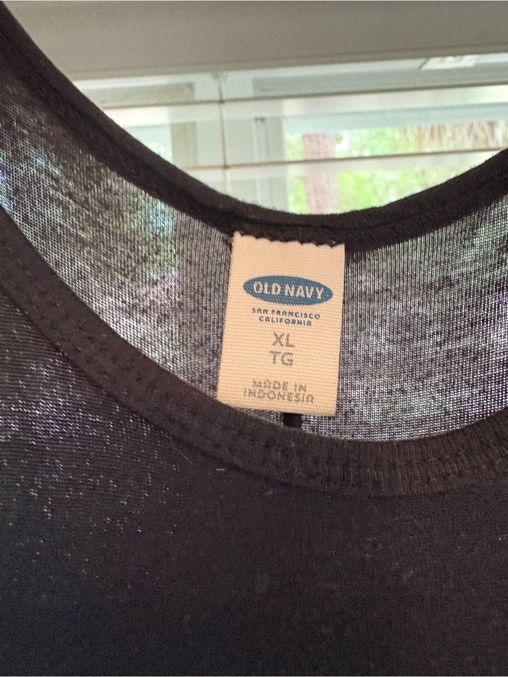 Old Navy Black Scoop Neck Tank Top